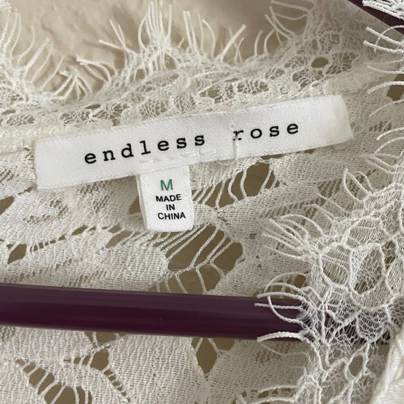 Endless Rose Women Size Medium V Neck Lace Romper Bell Sleeves - Picture 6 of 12